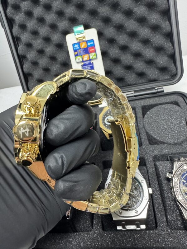 Invicta Inviota gold