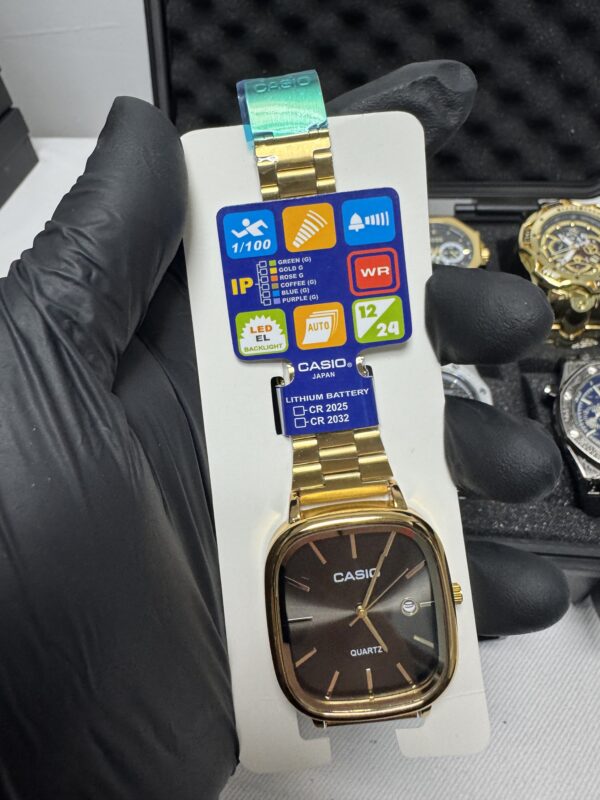 Casio quartz watch vintage Black Gold